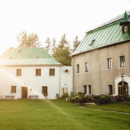 Hotel Lesny Dwor W Gorach Sowich Woliborz Exterior foto